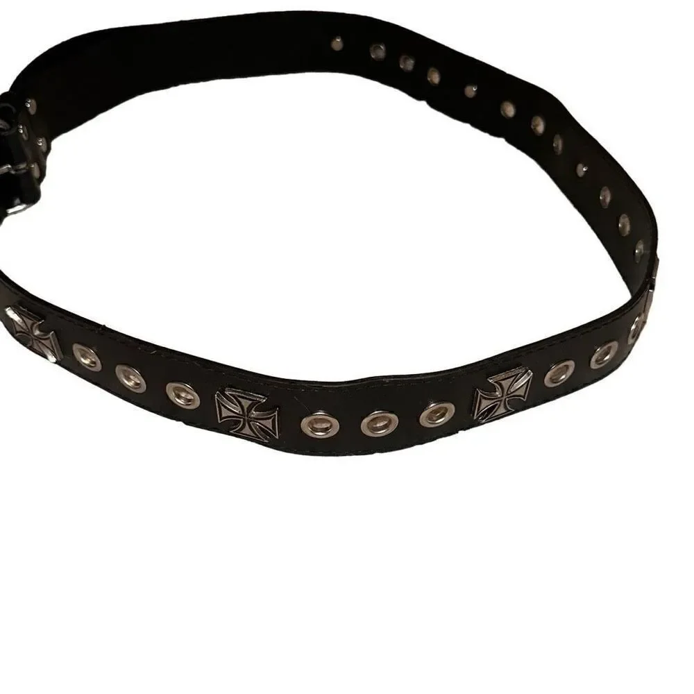 Single Pin Buckle Unisex Black Cross Grommet Faux Leather Belt
